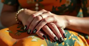 13 Ideias de Unhas Decoradas Lindas Pretas para Você Arrasar em 2026