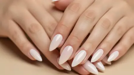 14 Unhas Almond Decoradas Brancas para Inspirar (Fotos e Tendências)