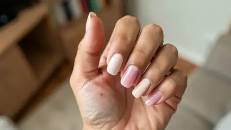 Como Pedir Unha de Gel Básica no Salão (e Não Sair com Algo que Não Queria)
